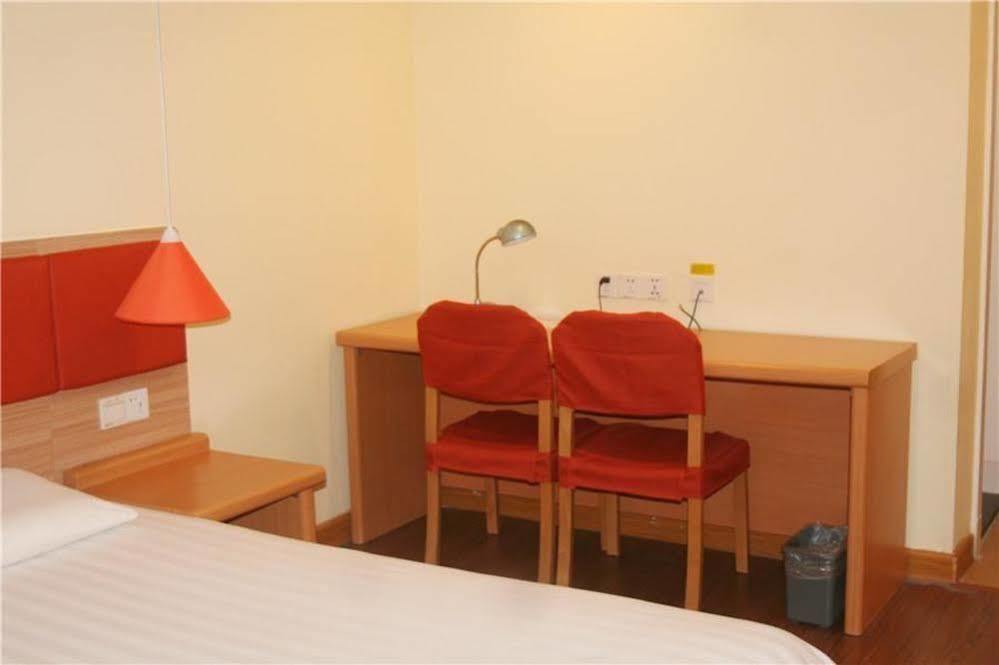 Home Inn Fuqin - Ченду Екстер'єр фото