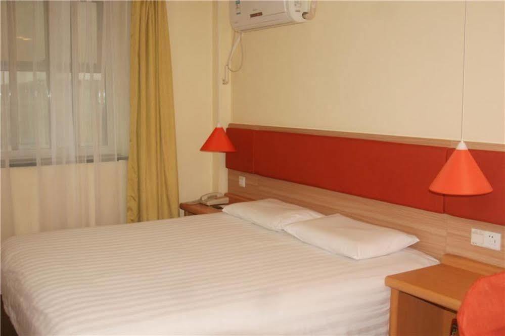 Home Inn Fuqin - Ченду Екстер'єр фото